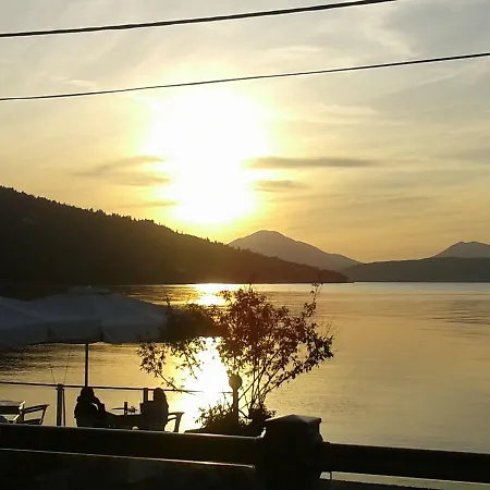 Golden Sunset Отель